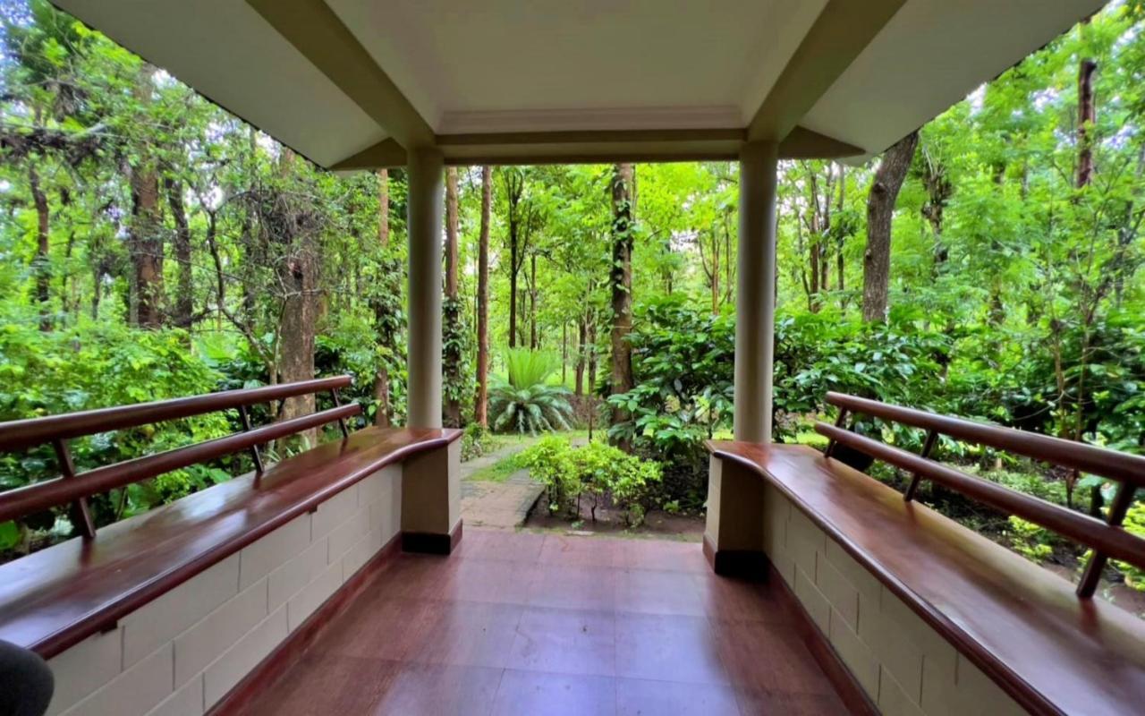 Adrak Mountain Mist Forest Resort Pulpally Esterno foto