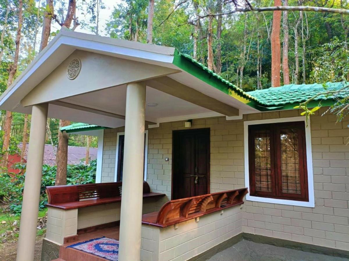 Adrak Mountain Mist Forest Resort Pulpally Esterno foto